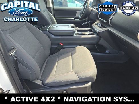 Used 2025 Ford Expedition Active image 14