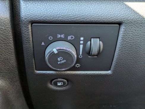 Used 2021 Jeep Grand Cherokee Limited X AWD/4WD image 25