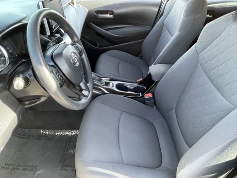 Used 2021 Toyota Corolla LE w/ Carpet Mat Package (TMS) image 18
