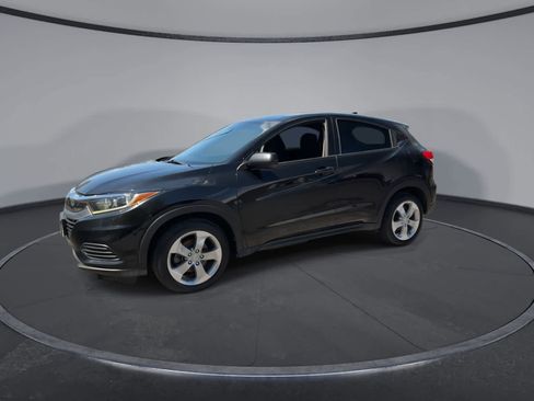 Used 2019 Honda HR-V LX image 4