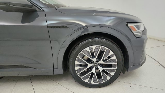 Used 2024 Audi Q8 e-tron Prestige w/ Prestige Package AWD/4WD image 22