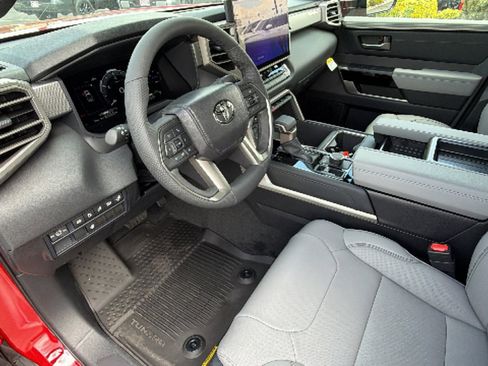 New 2026 Toyota Tundra Limited AWD/4WD image 10