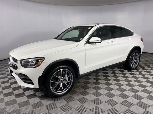 Used 2023 Mercedes-Benz GLC 300 4MATIC Coupe image 7