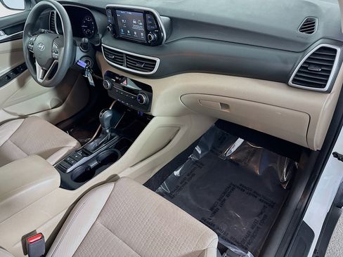 Used 2021 Hyundai Tucson SE image 29