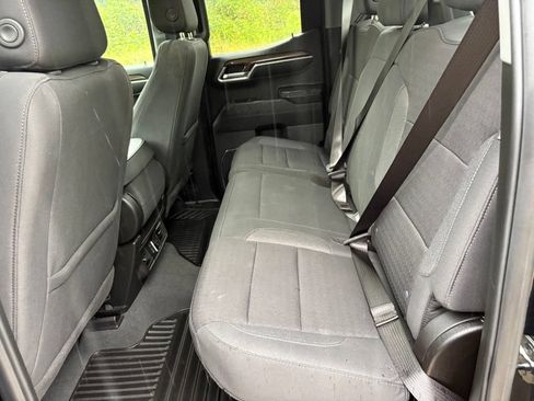 Used 2025 Chevrolet Silverado 1500 LT AWD/4WD image 42