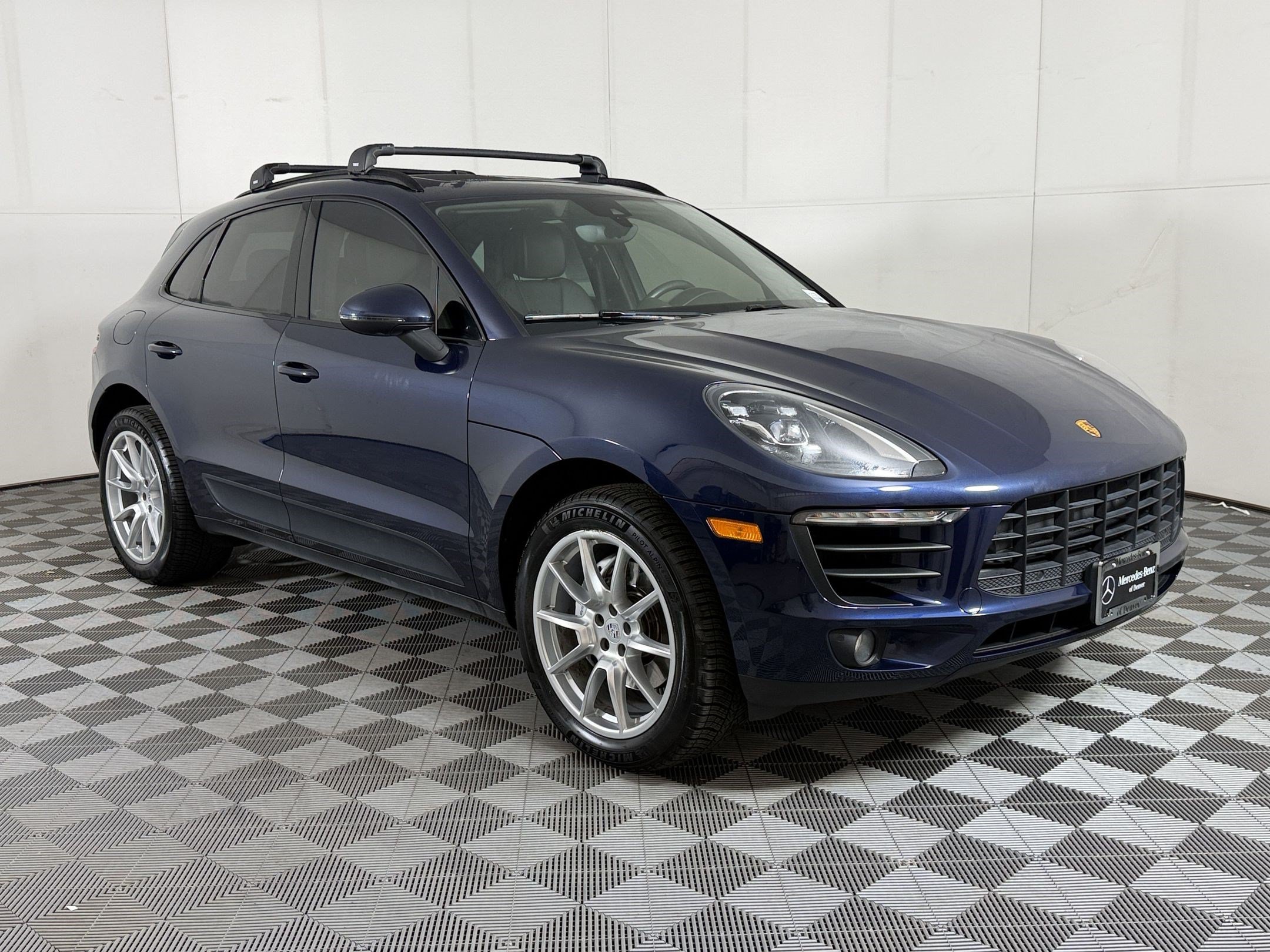 Used 2017 Porsche Macan S AWD/4WD image 7