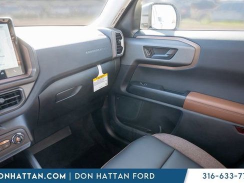 New 2026 Ford Bronco Sport Outer Banks w/ Outer Banks Tech Package+ AWD/4WD image 13