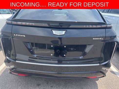 Used 2024 Cadillac Lyriq Luxury w/ LPO, Floor Liner Package AWD/4WD image 10