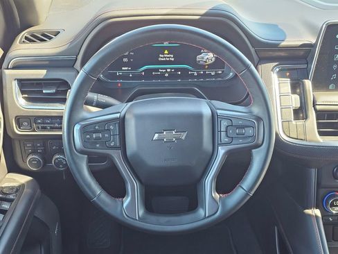 Used 2024 Chevrolet Suburban RST w/ Luxury Package AWD/4WD image 22