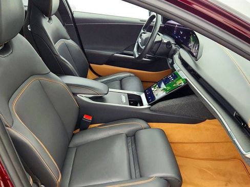 Used 2023 Lucid Air Touring image 24