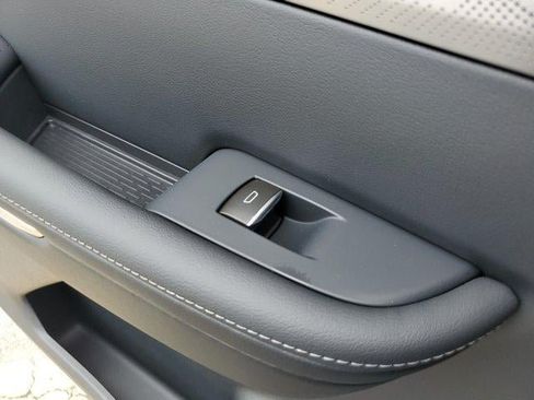 New 2026 Buick Enclave Avenir w/ Super Cruise Package FWD image 13