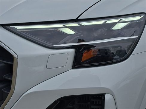 Used 2025 Audi Q8 Premium Plus w/ Premium Plus Package image 35