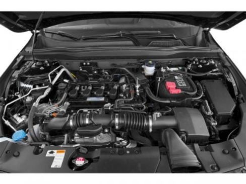 Used 2018 Honda Accord Touring image 13