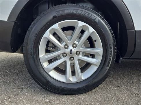 Used 2014 Ford Explorer XLT w/ Equipment Group 202A image 13