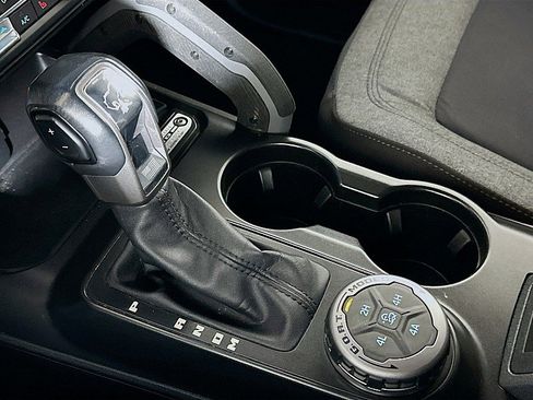 Used 2022 Ford Bronco Big Bend w/ Sasquatch Package image 19