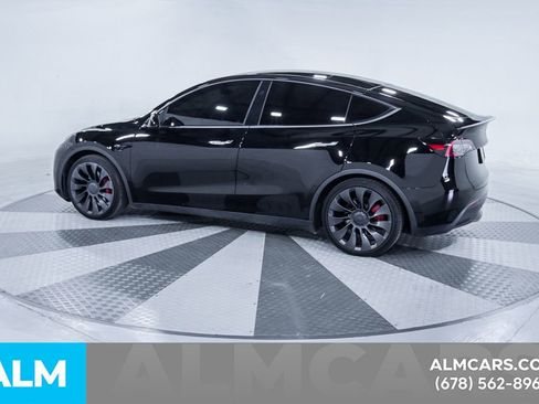 Used 2023 Tesla Model Y Performance image 5