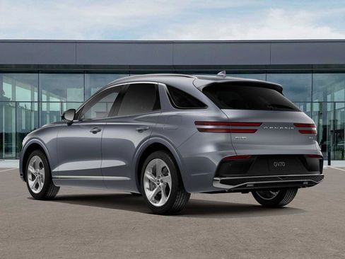 Used 2026 Genesis GV70 2.5T Advanced AWD/4WD image 5