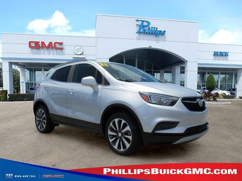 Used 2021 Buick Encore Preferred w/ Safety Package AWD/4WD image 1