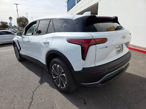 New 2026 Chevrolet Blazer EV LT image 3