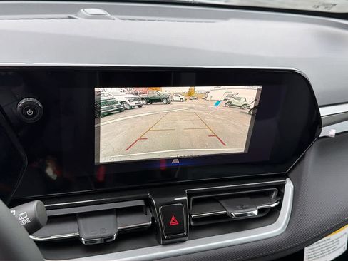 New 2026 Chevrolet TrailBlazer LT w/ Convenience Package image 16