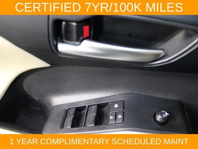 Used 2024 Toyota Highlander XLE AWD/4WD image 17