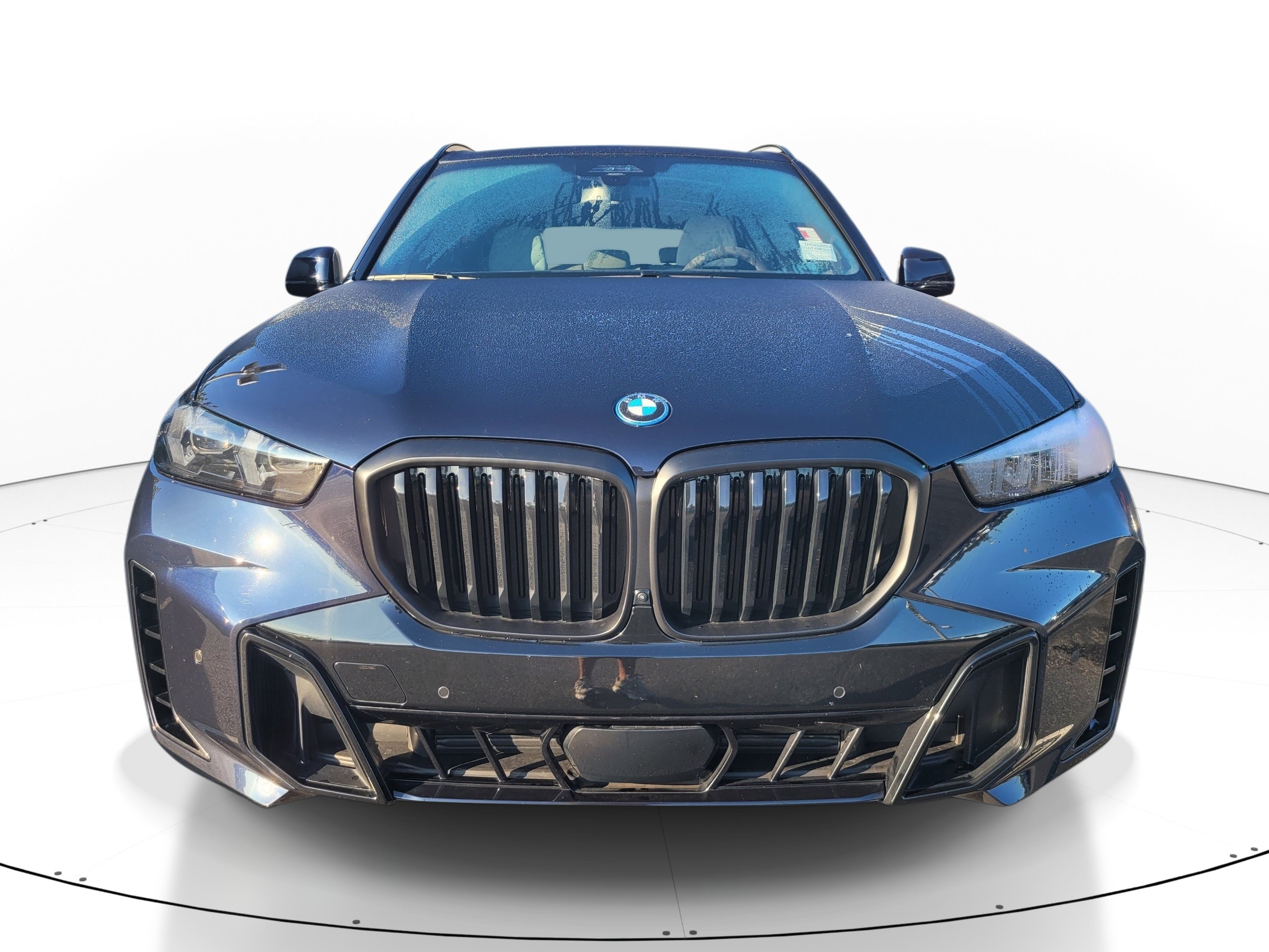 Used 2025 BMW X5 xDrive50e w/ Executive Package AWD/4WD image 2
