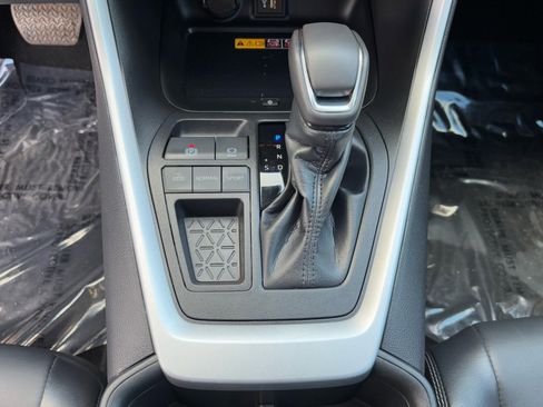 Certified 2023 Toyota RAV4 XLE Premium image 28