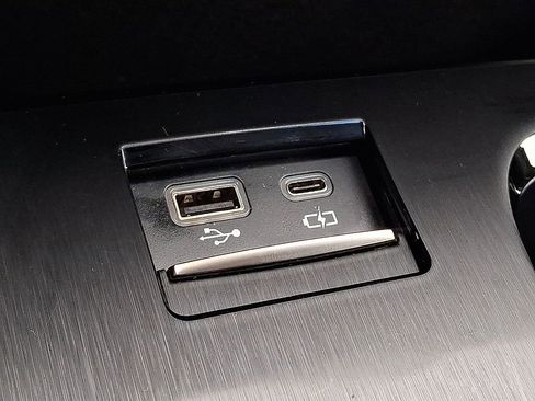 Certified 2023 Lexus ES 350 w/ Premium Package image 17