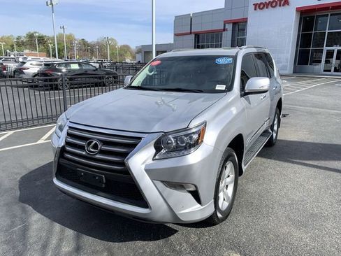 Used 2017 Lexus GX 460 w/ Navigation Package image 1