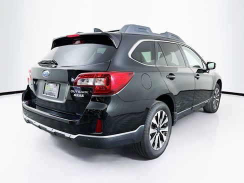 Used 2017 Subaru Outback 2.5i Limited image 9