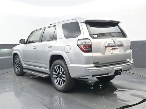 Used 2022 Toyota 4Runner Limited image 3