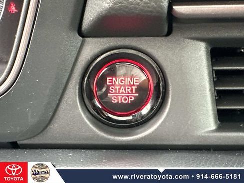 Used 2024 Honda Pilot TrailSport image 36