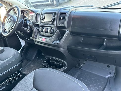 Used 2018 RAM ProMaster 2500 image 19