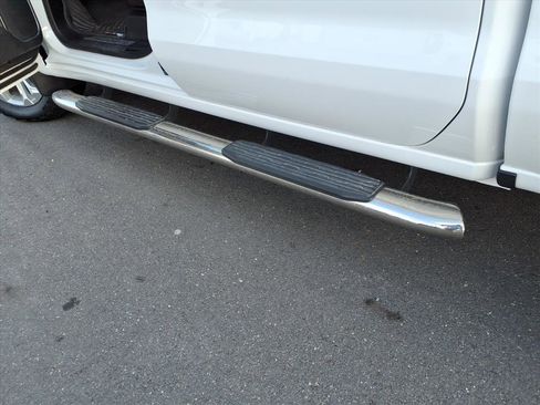 Used 2024 Chevrolet Silverado 1500 LTZ image 19