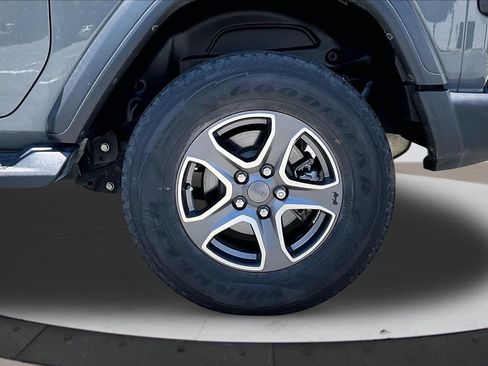 Used 2021 Jeep Wrangler Sport AWD/4WD image 32