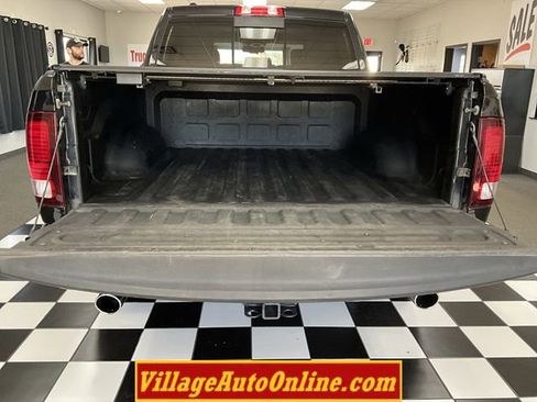 Used 2016 RAM 1500 Sport w/ Black Ram 1500 Sport Group AWD/4WD image 31