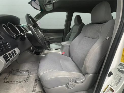 Used 2009 Toyota Tacoma PreRunner RWD image 20