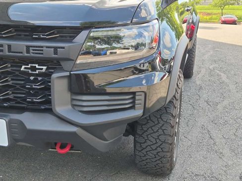 Used 2021 Chevrolet Colorado ZR2 AWD/4WD image 11