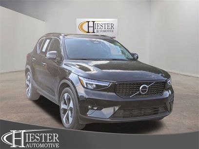 Used 2023 Volvo XC40 B4 Ultimate