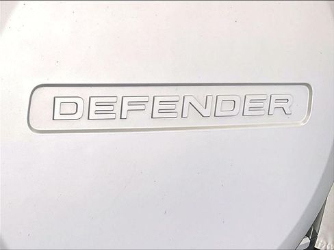Used 2020 Land Rover Defender 110 SE AWD/4WD image 29