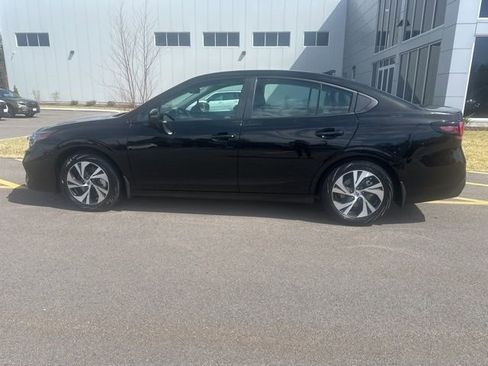 Used 2025 Subaru Legacy Premium AWD/4WD image 8