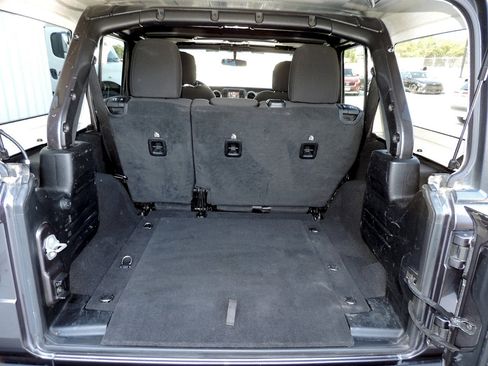 Used 2020 Jeep Wrangler Unlimited Sport S AWD/4WD image 13