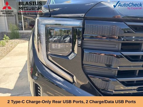 Used 2024 GMC Sierra 1500 Elevation AWD/4WD image 23