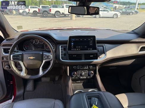 Used 2021 Chevrolet Tahoe LT w/ LT Signature Package image 15