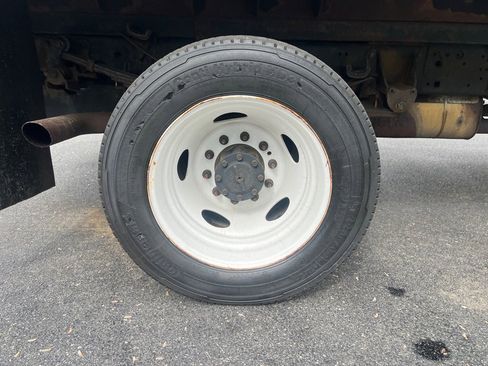 Used 2018 Ford F550 4x4 SuperCab Super Duty image 32