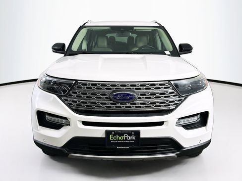 Used 2020 Ford Explorer Limited image 2