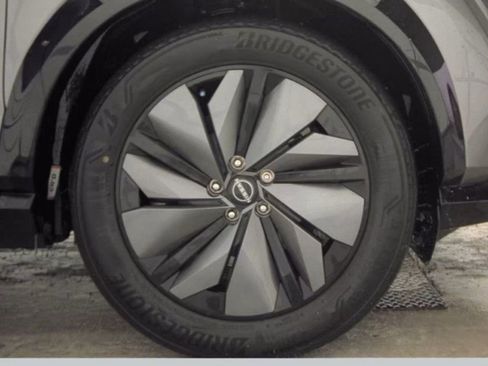 Used 2023 Nissan Ariya FWD image 22