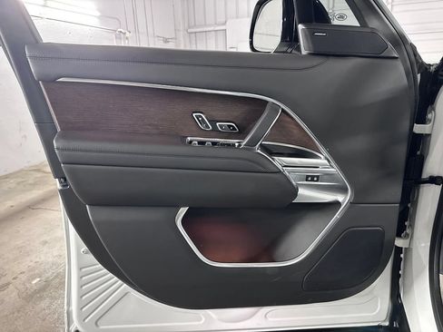 Used 2023 Land Rover Range Rover SE AWD/4WD image 40