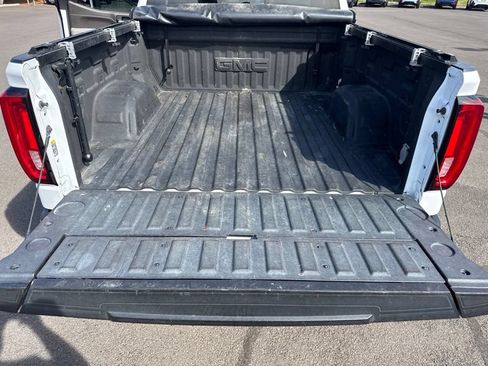 Used 2019 GMC Sierra 1500 SLT w/ SLT Premium Package AWD/4WD image 12