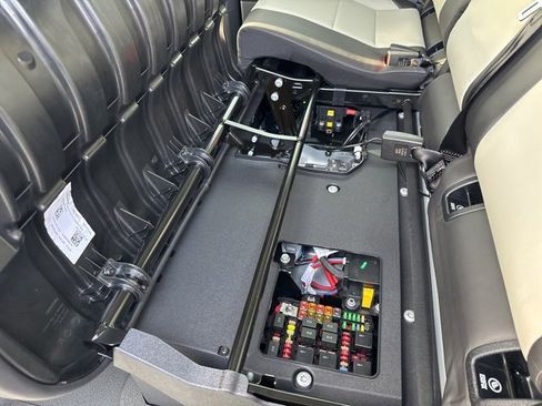 New 2025 INEOS Grenadier Fieldmaster Edition image 28